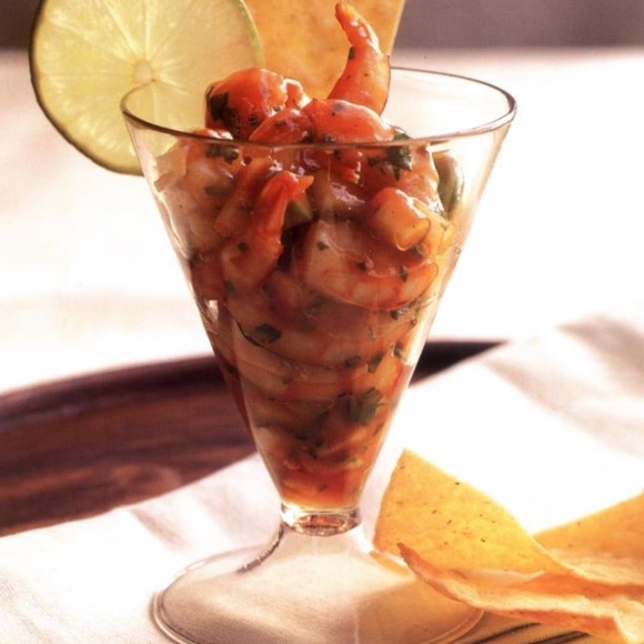 Mexico One Plate At A Time,  Hardcover – Illustrated, Oct. 25 2000 - Picture 2 of 3